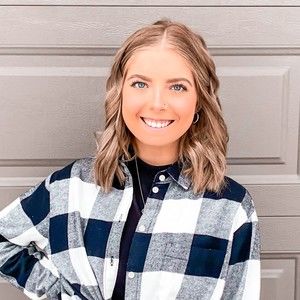 Meet your Posher, Makayla